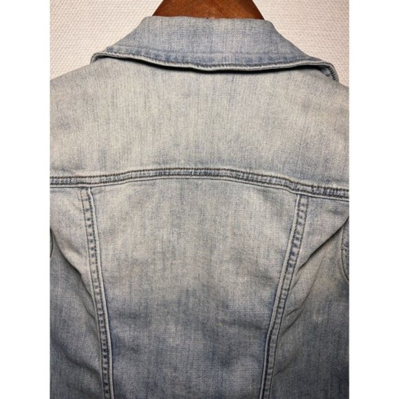 Signature by Levi Strauss Jean Jacket Women Sz Small Blue Light Wash Casual - Picture 13 of 13